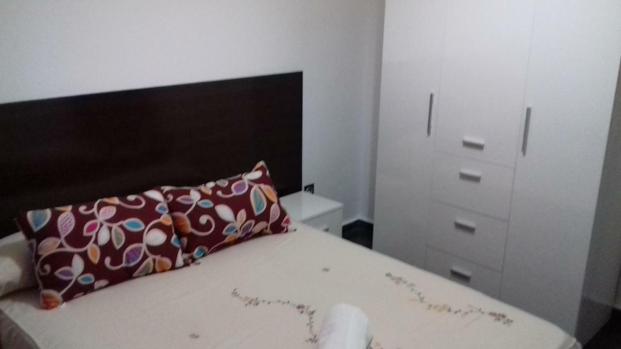Apartamentos Turisticos Los Angeles Alcazar de San Juan Cameră foto